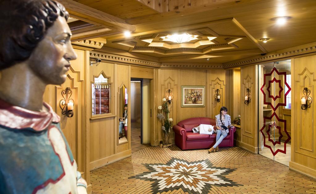 Hotel La Perla Канацеи Экстерьер фото